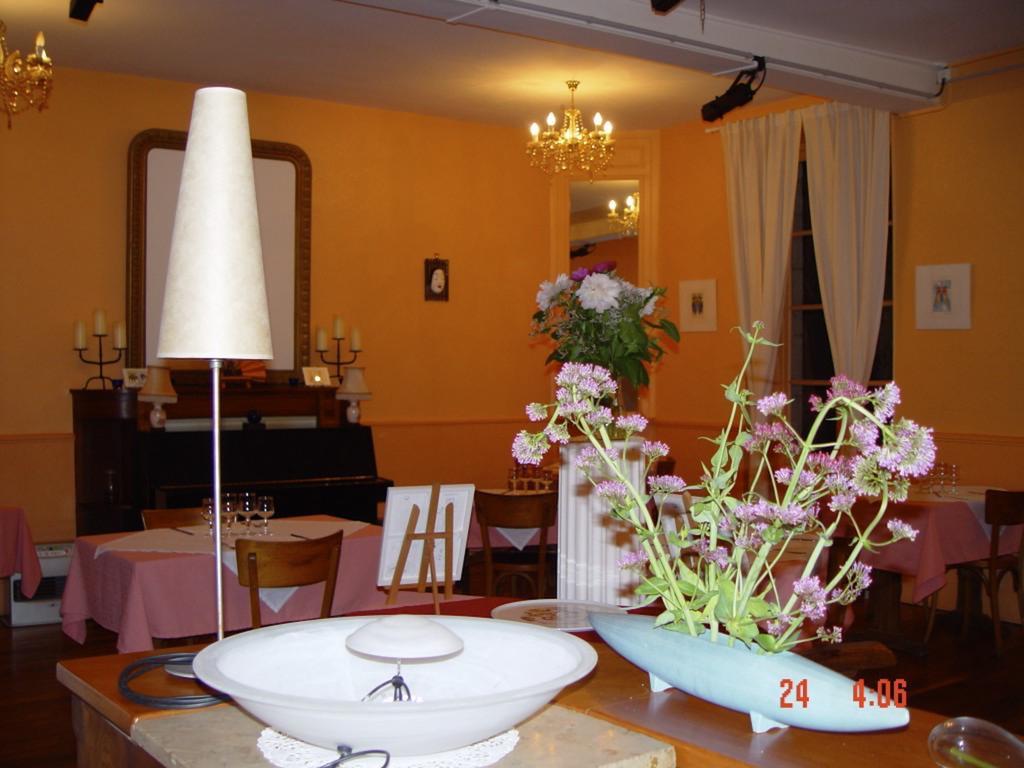 Les Epis D'Or Bed & Breakfast L'Isle-sur-Serein Exterior photo