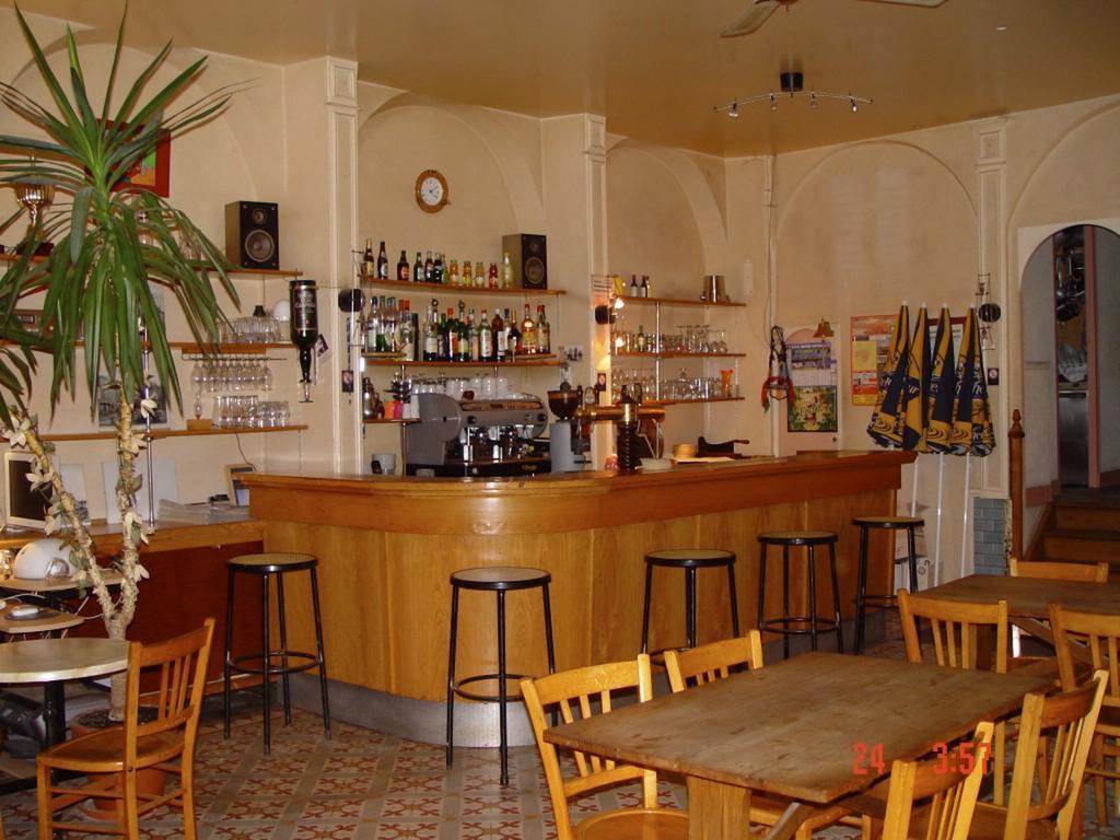 Les Epis D'Or Bed & Breakfast L'Isle-sur-Serein Exterior photo