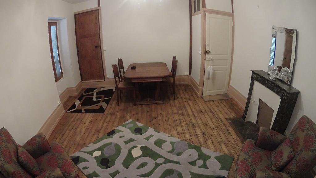 Les Epis D'Or Bed & Breakfast L'Isle-sur-Serein Room photo